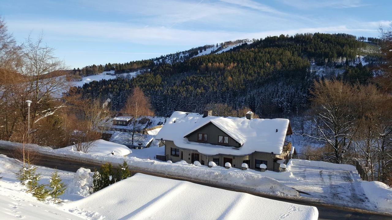 Haus Vor Den Eichen Fuer Familien Willingen (Upland) Exterior foto